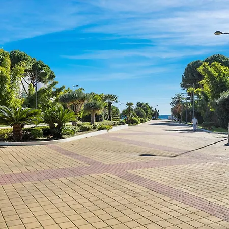 Charming And Spacious In Medina Garden - Puerto Banus Apartment